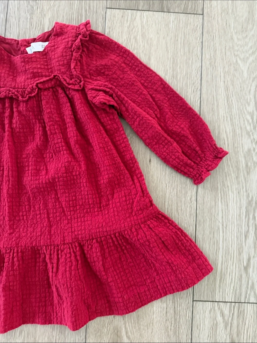 Zara Red Ruffled Long Sleeve dress size 3-4 years